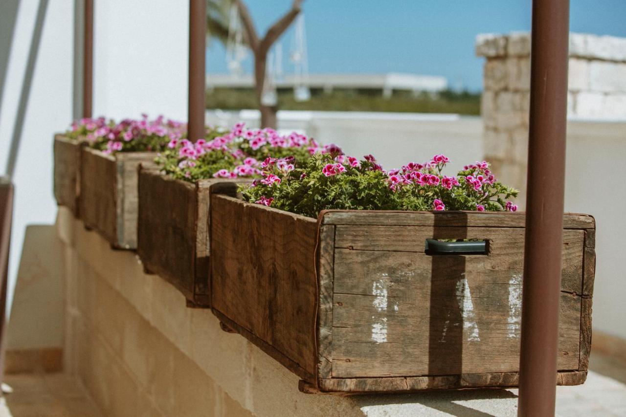 Oppure - Masseria Moderna Bed & Breakfast Polignano a Mare Eksteriør bilde